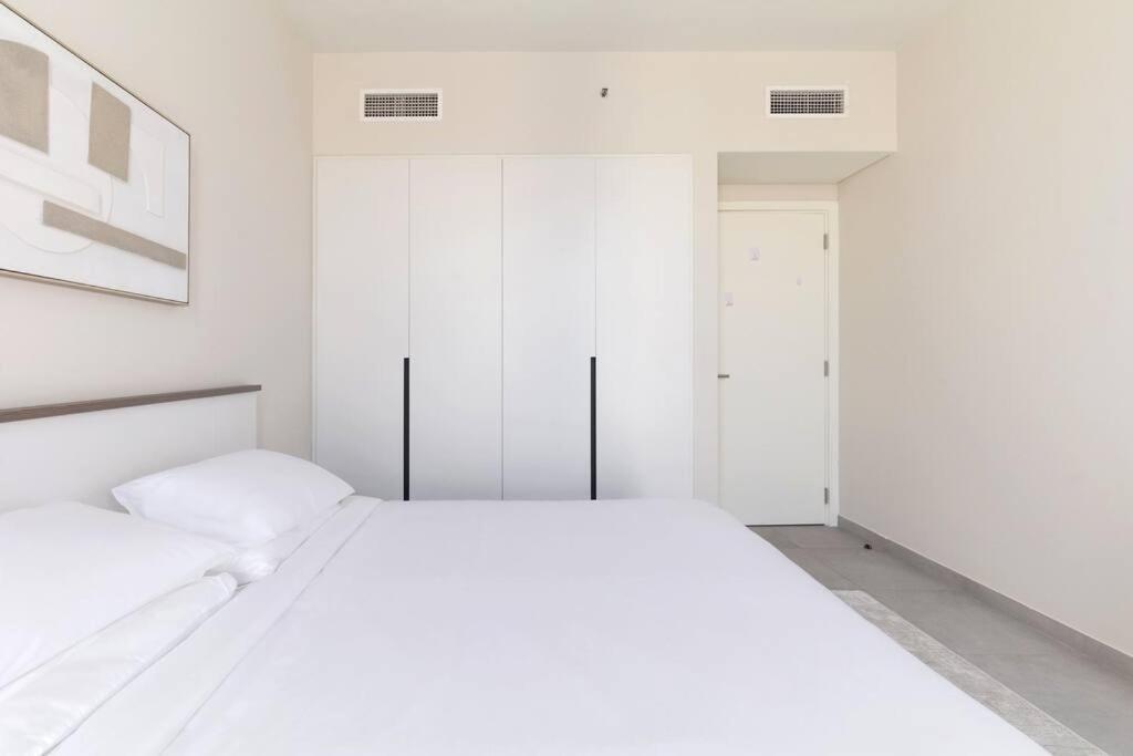 Sahab - Solo 1Br Apt In Al Jada Szardża Zewnętrze zdjęcie
