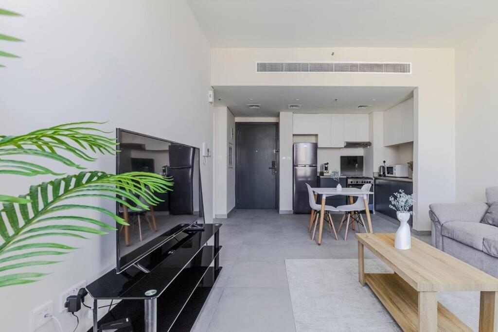 Sahab - Solo 1Br Apt In Al Jada Szardża Zewnętrze zdjęcie