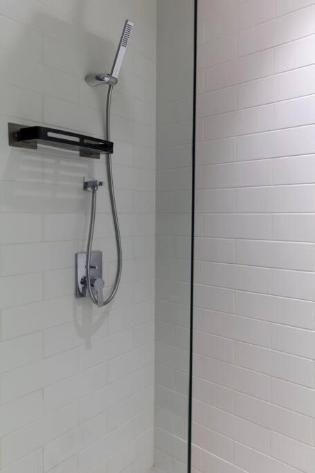 Sahab - Solo 1Br Apt In Al Jada Szardża Zewnętrze zdjęcie