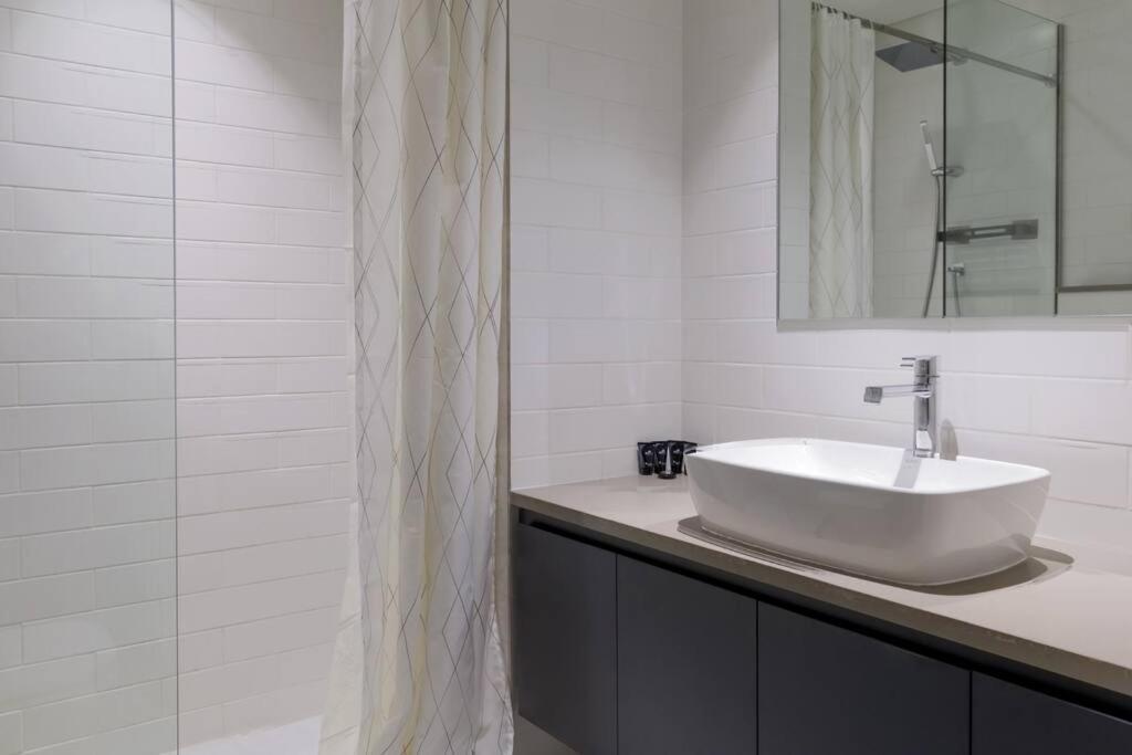 Sahab - Solo 1Br Apt In Al Jada Szardża Zewnętrze zdjęcie